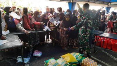 Kodim 1010 Tapin Dan PT AGM Gelar Pasar Murah