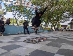 Puluhan Skater Unjuk Kebolehan Di Tapin