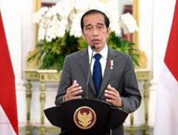 Sah, Jokowi Naikan Harga BBM Berlaku Hari Ini