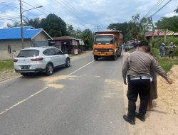 Berbelok Secara Mendadak Pengendara Sepeda Motor Ditabrak Hingga Meninggal Dunia