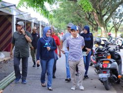 Pantau Lokasi Tapin Expo, Arifin Arpan Puas Progres Pembuatan Stand OPD