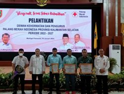 PT BRE Berikan Ambulance untuk PMI Tapin 