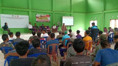 Aktif Wujudkan Hantakan Bersinar, Kepala Desa Pasting dan Mahasiswa UIN Diganjar Penghargaan