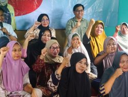 Anggota DPRD Kalsel Hj Hariyatie Tangkap Suara “Emak-emak” Bangun Ekonomi Kerakyatan 